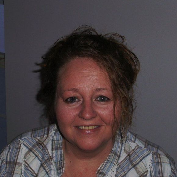 Meet your Posher, Robin - Picture 1 of 1